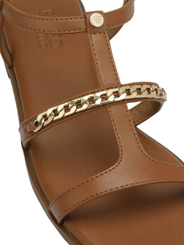 Tan T-Bar Chain Link Flats