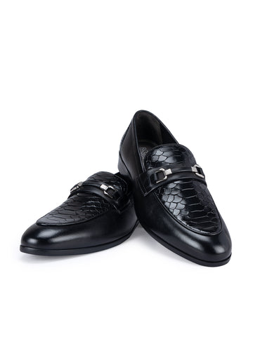 Black Croco Textured Loafers