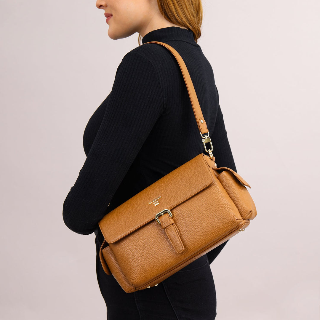 Fluente Shoulder Bag (M)