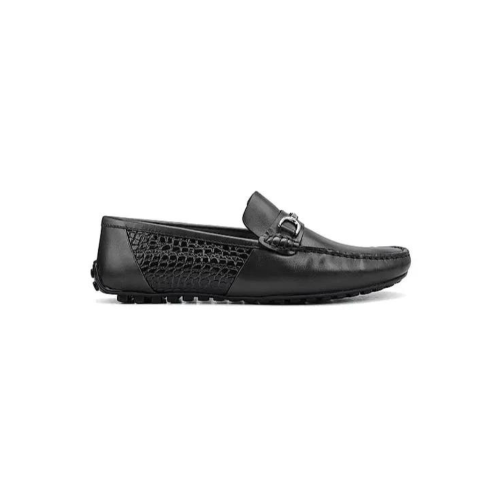 Black Leather Moccasins With Buckle