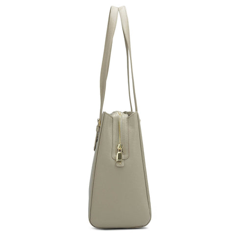 Medium Franzy Leather Shoulder Bag - Chalk