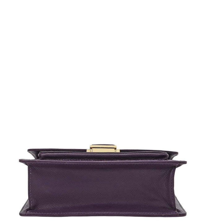 Croco-Textured Double Chain Bag (S) - Grapevine