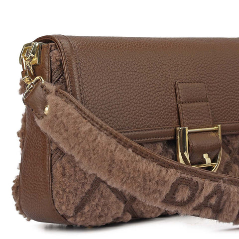 Small Fur Wax Leather Baguette - Brown