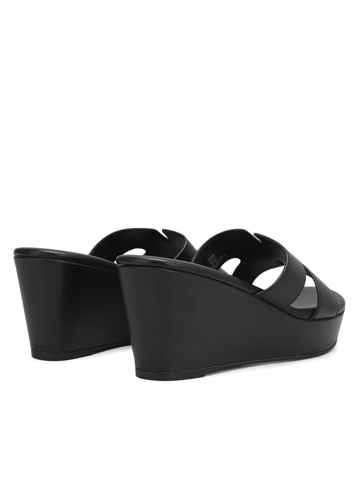Black Curve Wedges
