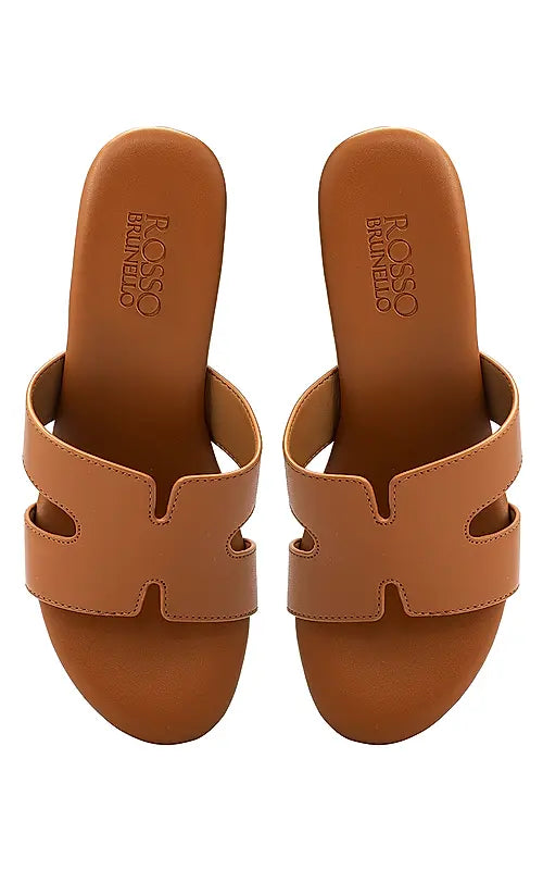 Tan Curve Wedges