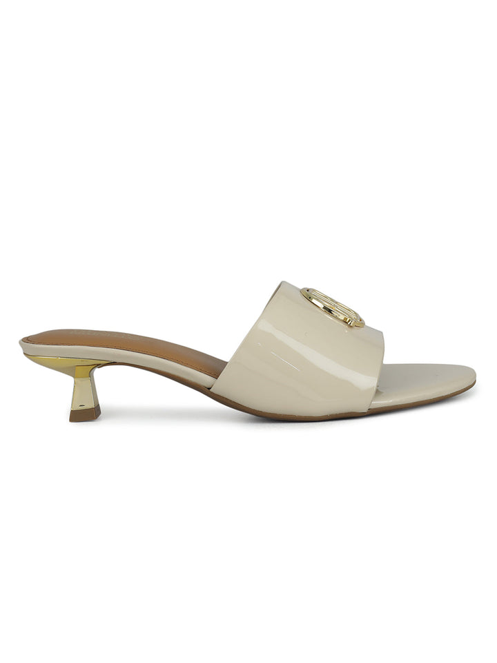 White Heels With Logo Buckle