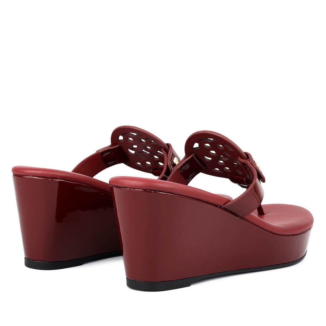 Burgundy Wedges With Logo Cutout