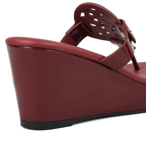 Burgundy Wedges With Logo Cutout