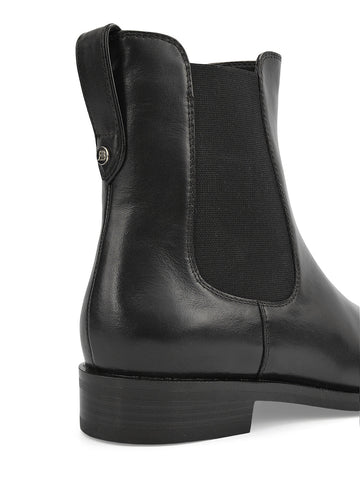 Black Plain Leather Ankle Length Boots