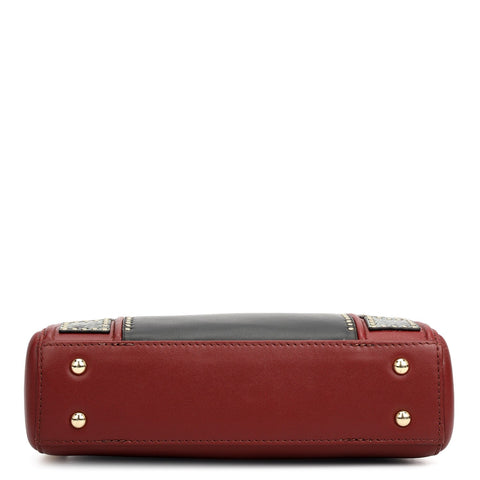 Prive Sling Bag (S)