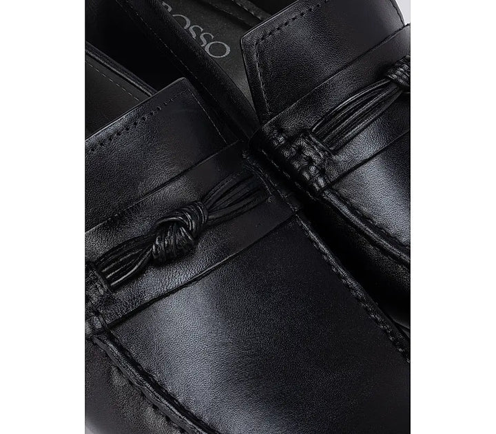 Black Moccasins With Knot Detail