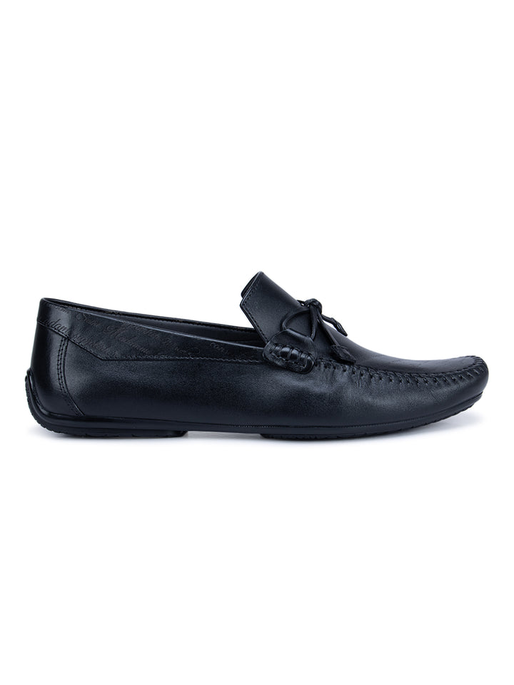 Black Leather Moccasins With Bow Detail