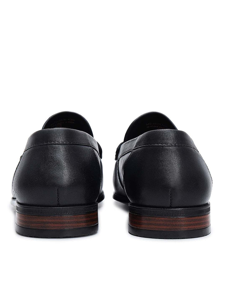 Blue Croco Textured Loafers