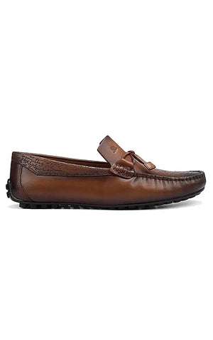 Tan Moccasins With Bow Detail