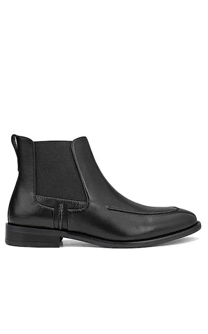Black Plain Leather Boots