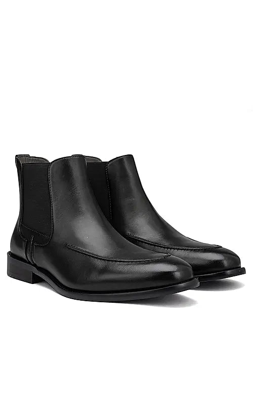 Black Plain Leather Boots