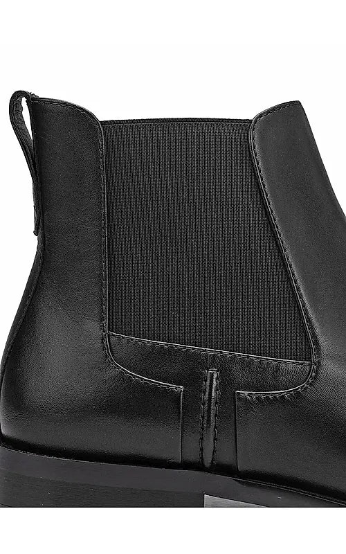 Black Plain Leather Boots