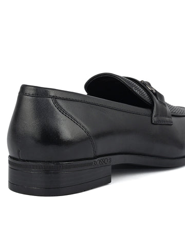 Black Mat Textured Loafers With Buckle