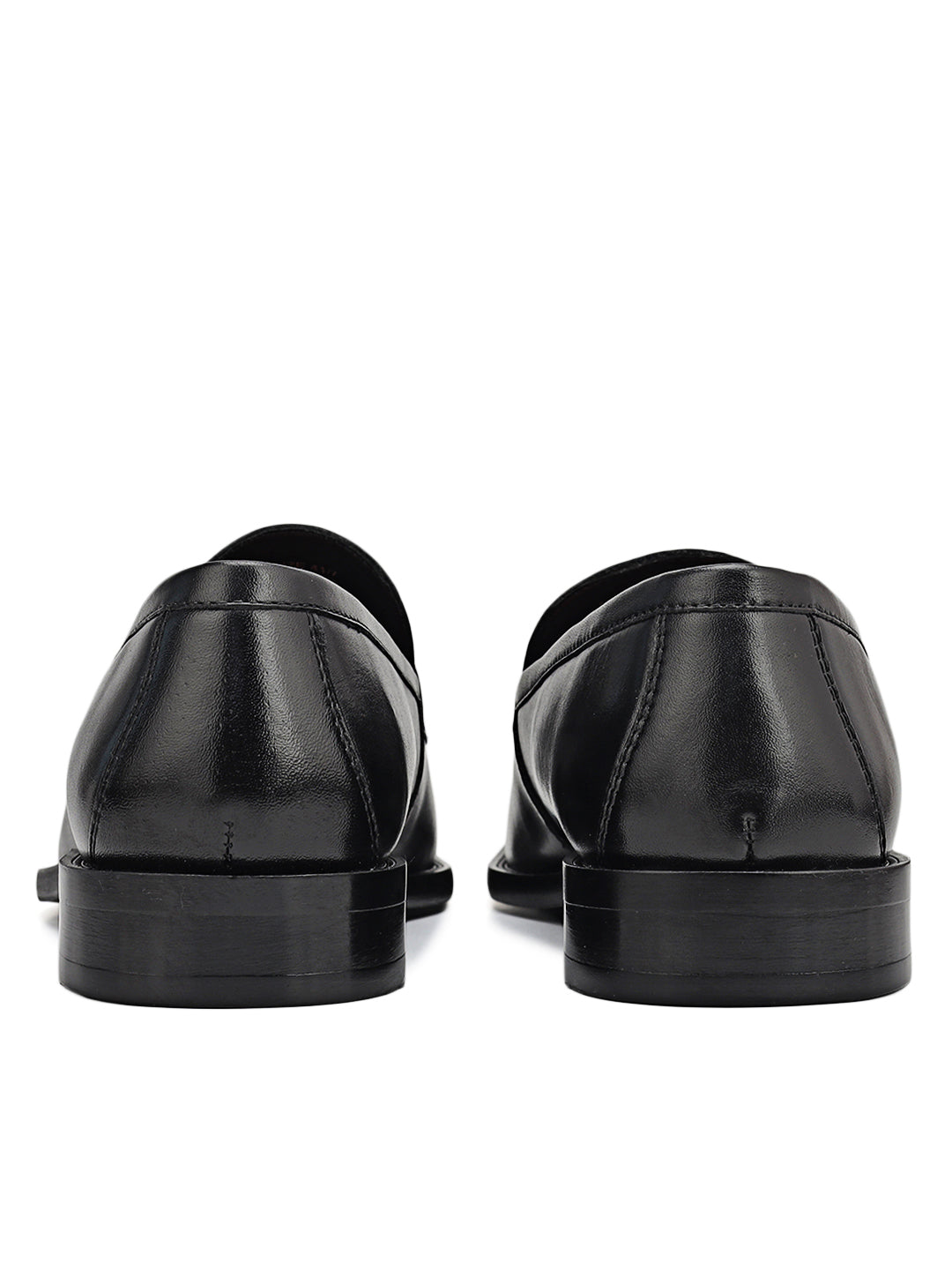 Black Croco Textured Loafers With Tassels