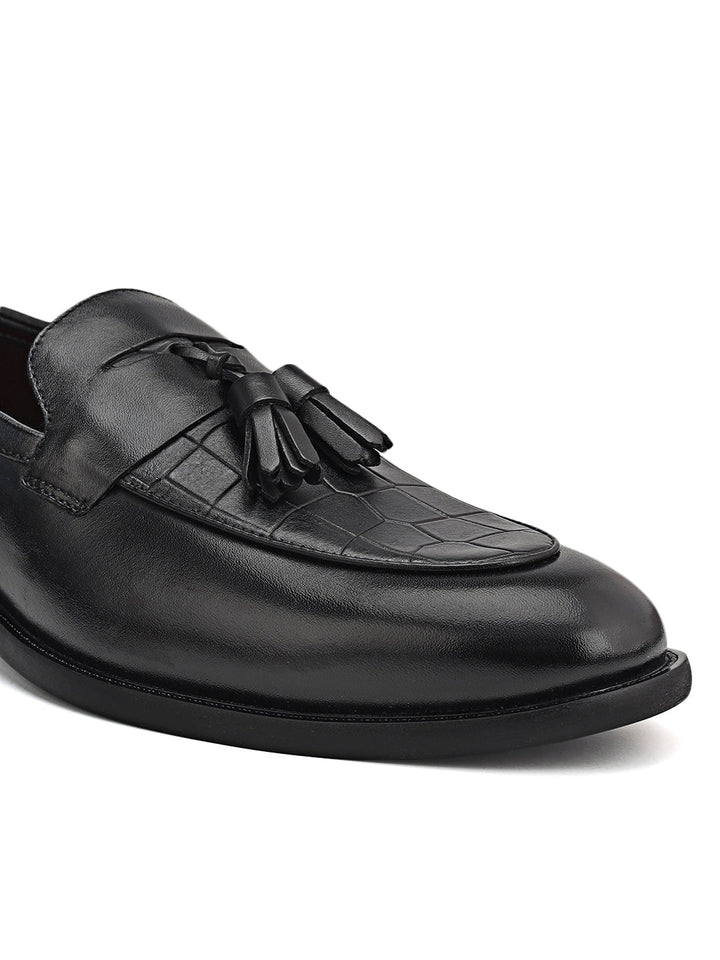Black Croco Textured Loafers With Tassels